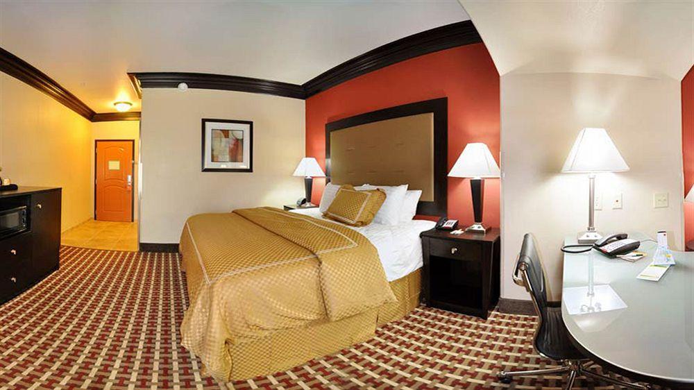 La Quinta By Wyndham Little Rock - Bryant Hotel Exterior photo